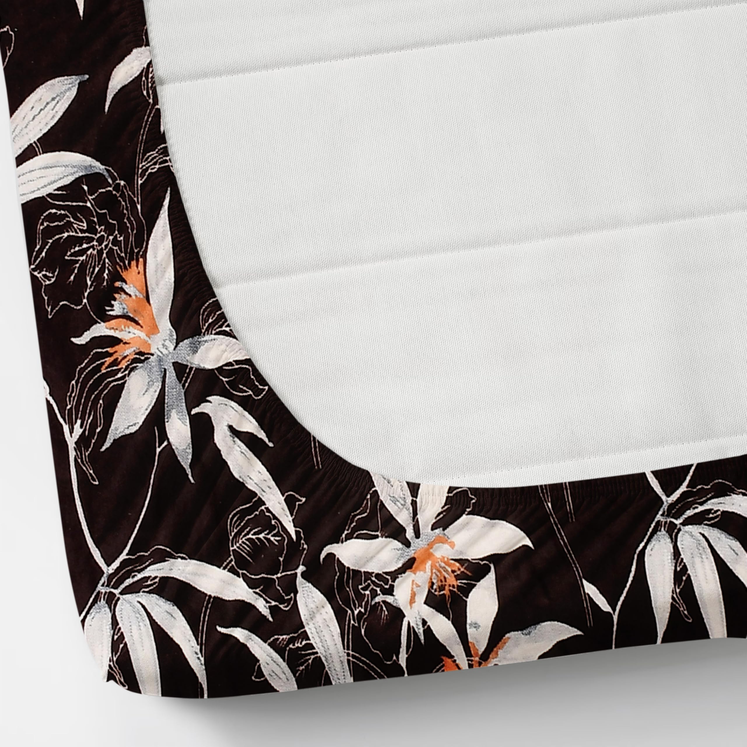 TIB Luxurious Flannel Warm Elastic Fitted Bedsheets Double Bed, 72 x 78 x 8 inch, with 2 Pillow Covers 18x28 Inch