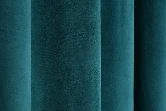 TIB Luxury Velvet 80% Blackout Curtain Green -5 Ft