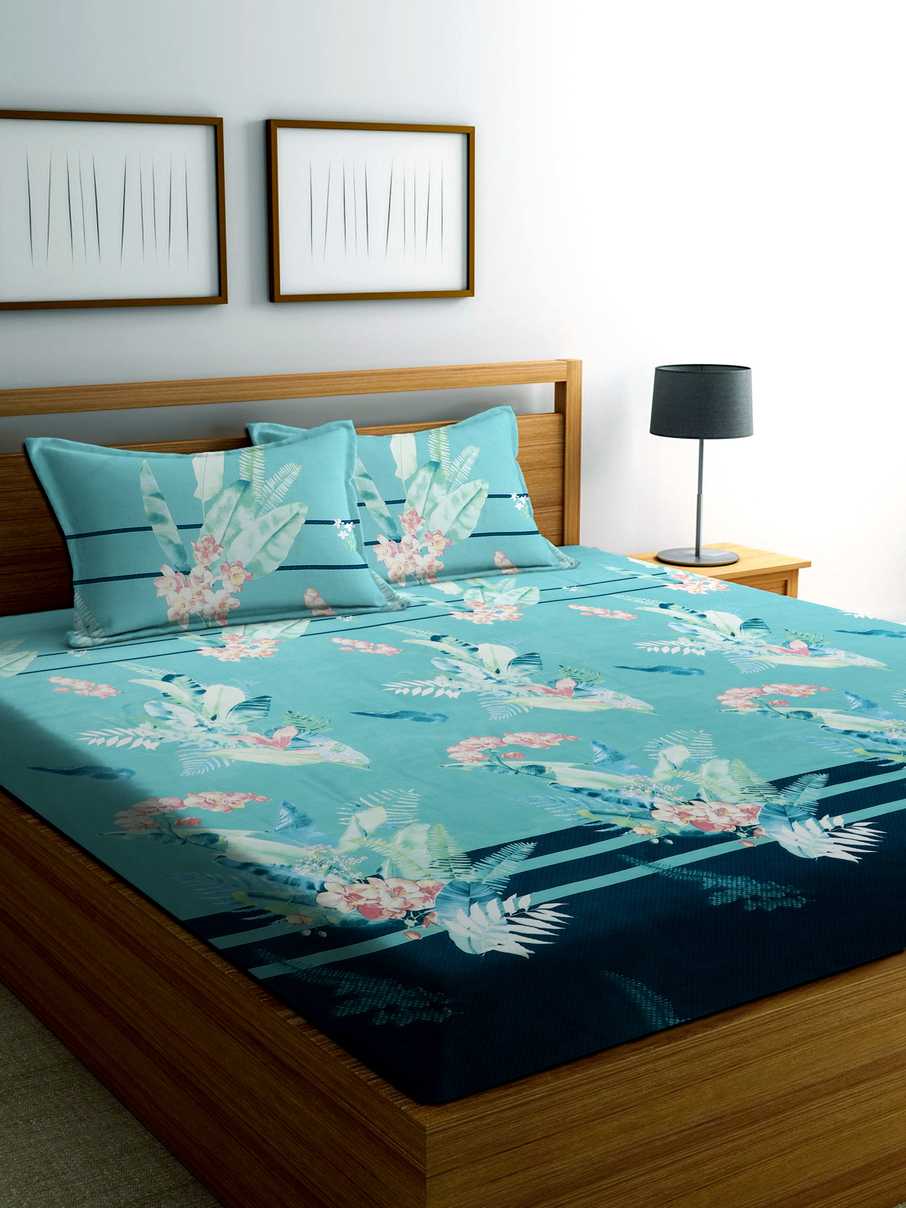 TIB The Intellect Bazaar Cotton Feel Glace Cotton Elastic Fitted Bedsheet/King Size Bedsheet with 2 Pillow Covers -Green Patti